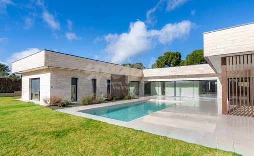 Villa in Boadilla del Monte, Comunidad de Madrid, Spain 1