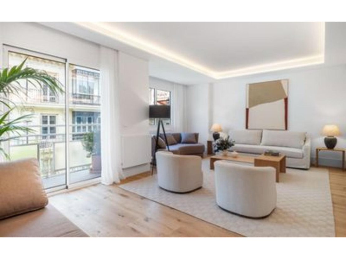 Apartment in Chamberi, Madrid, Spain 5 - 18357811