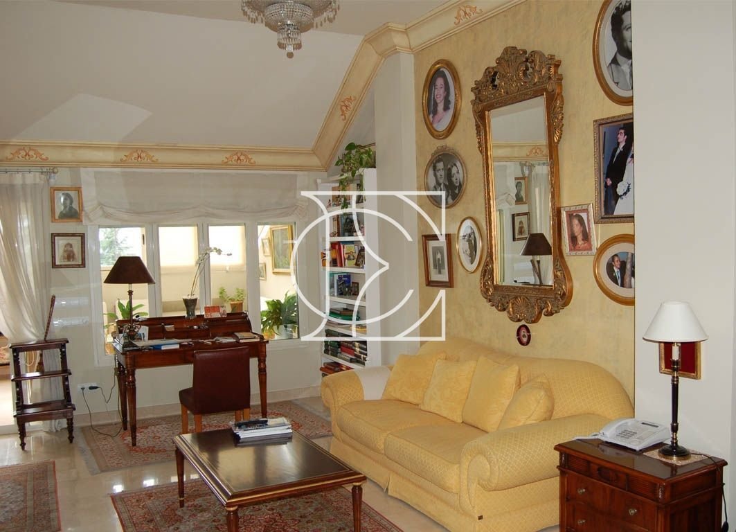 Chalet in Chamartín, Madrid, Spain 3 - 18357152