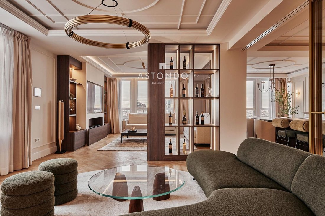 Appartamento a Chamartín, Madrid, Spagna 1 - 18358908