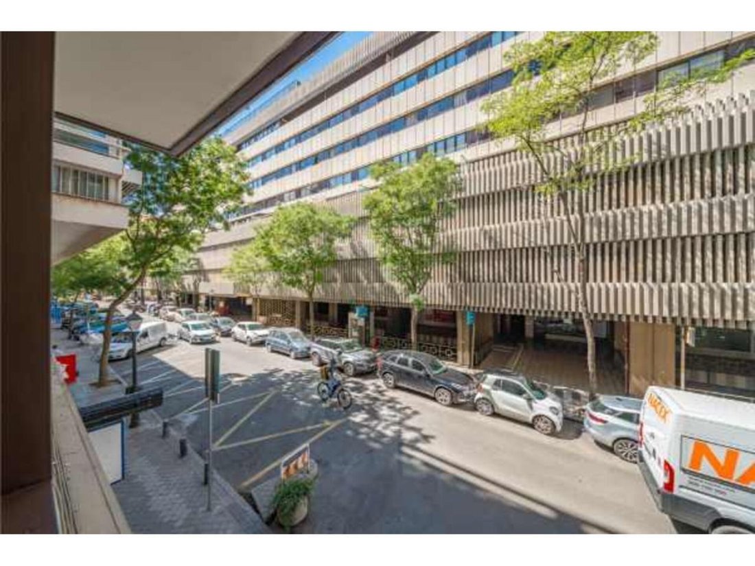 Apartment in Barrio Salamanca, Madrid, Spain 2 - 18358085