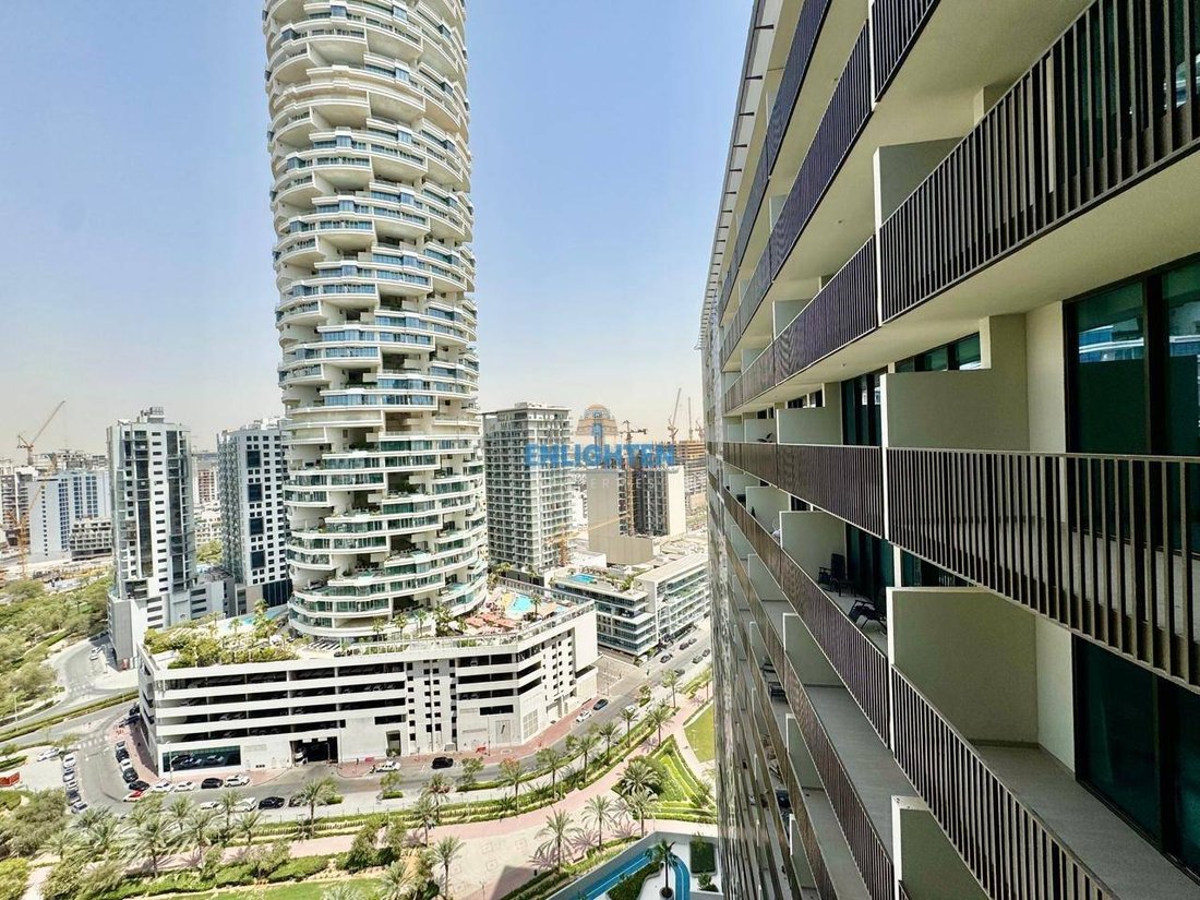 Apartment in JVC / Jumeirah Village Circle, Dubai, United Arab Emirates 1 - 18356926
