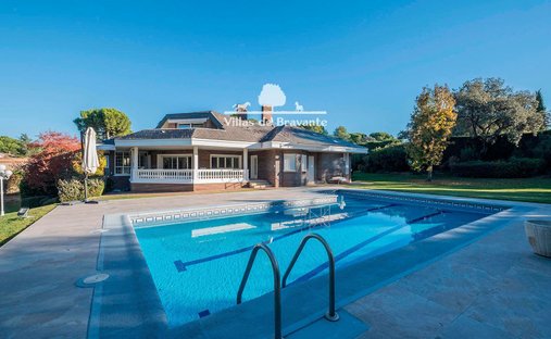 Chalet in Pozuelo de Alarcon, Comunidad de Madrid, Spain 1
