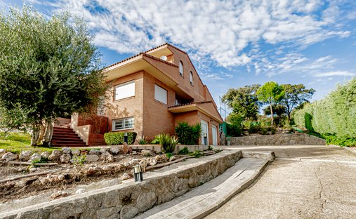 Chalet in Las Rozas de Madrid, Comunidad de Madrid, Spain 1