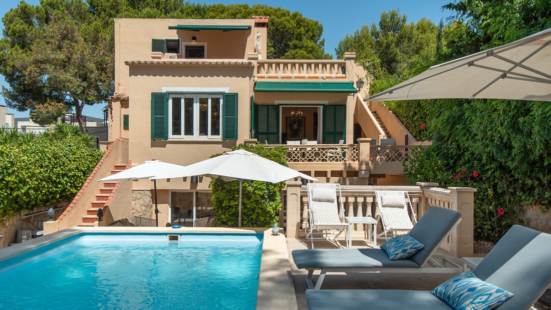 Villa in Portals Nous, Calvia, Balearic Islands 1 - 15906480