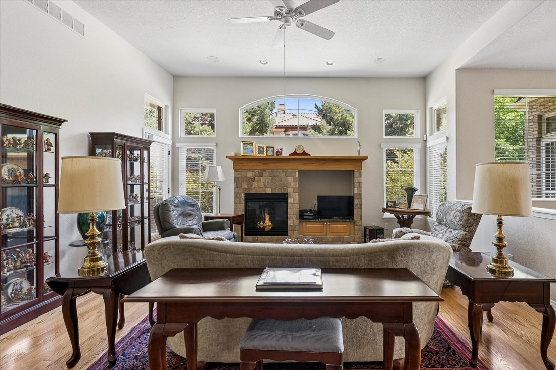 Condo in Denver, Colorado, United States 5 - 18359149