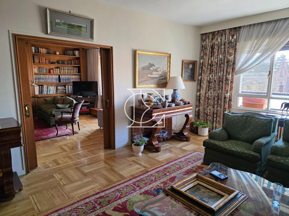 Apartment in Barrio Salamanca, Madrid, Spain 5 - 18358688