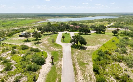 Farm Ranch in Eagle Pass, Texas, United States 1