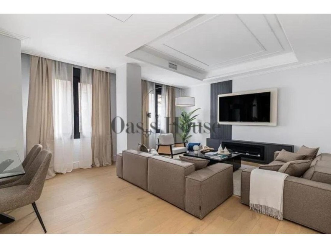 Apartment in Barrio Salamanca, Madrid, Spain 1 - 18359324