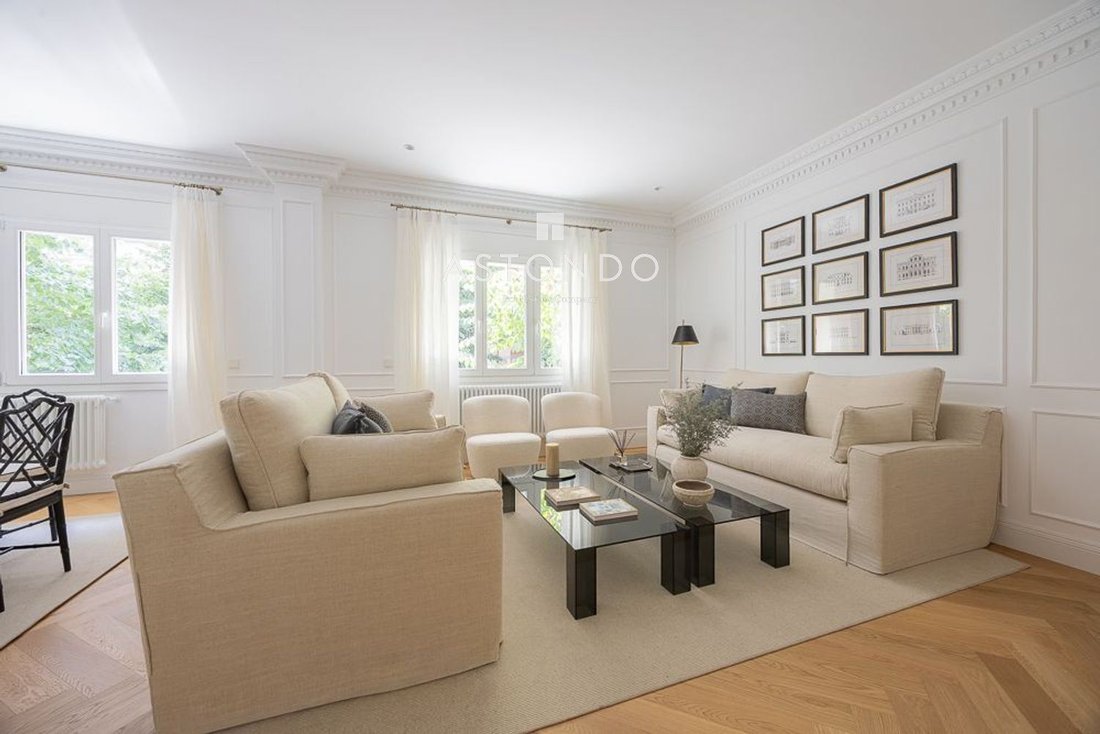 Apartment in Barrio Salamanca, Madrid, Spain 2 - 18358873