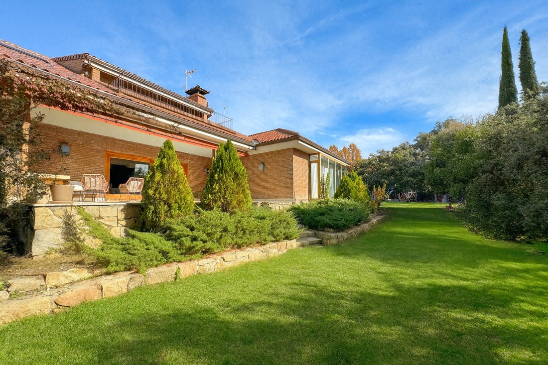 House in La Moraleja, Alcobendas, Comunidad de Madrid 1 - 18357690
