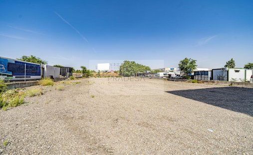 Land in Barajas, Madrid, Spain 1