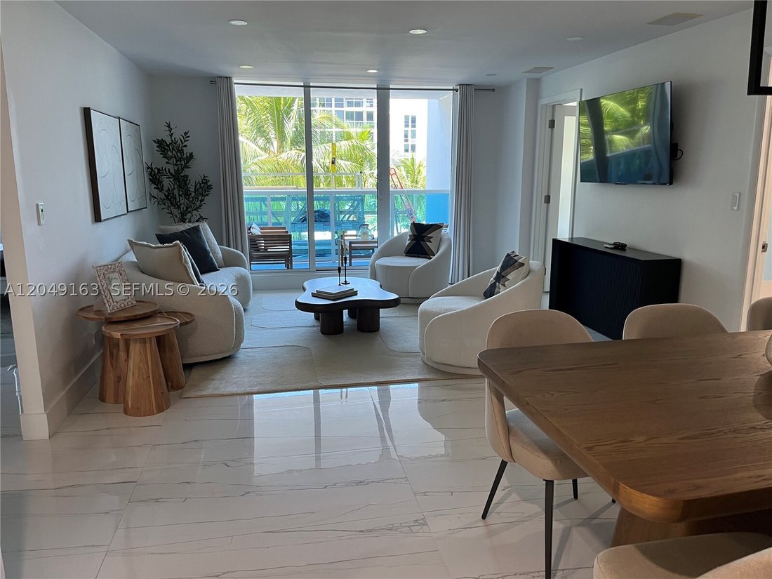 Condo in Miami Beach, Florida, United States 3 - 18356825