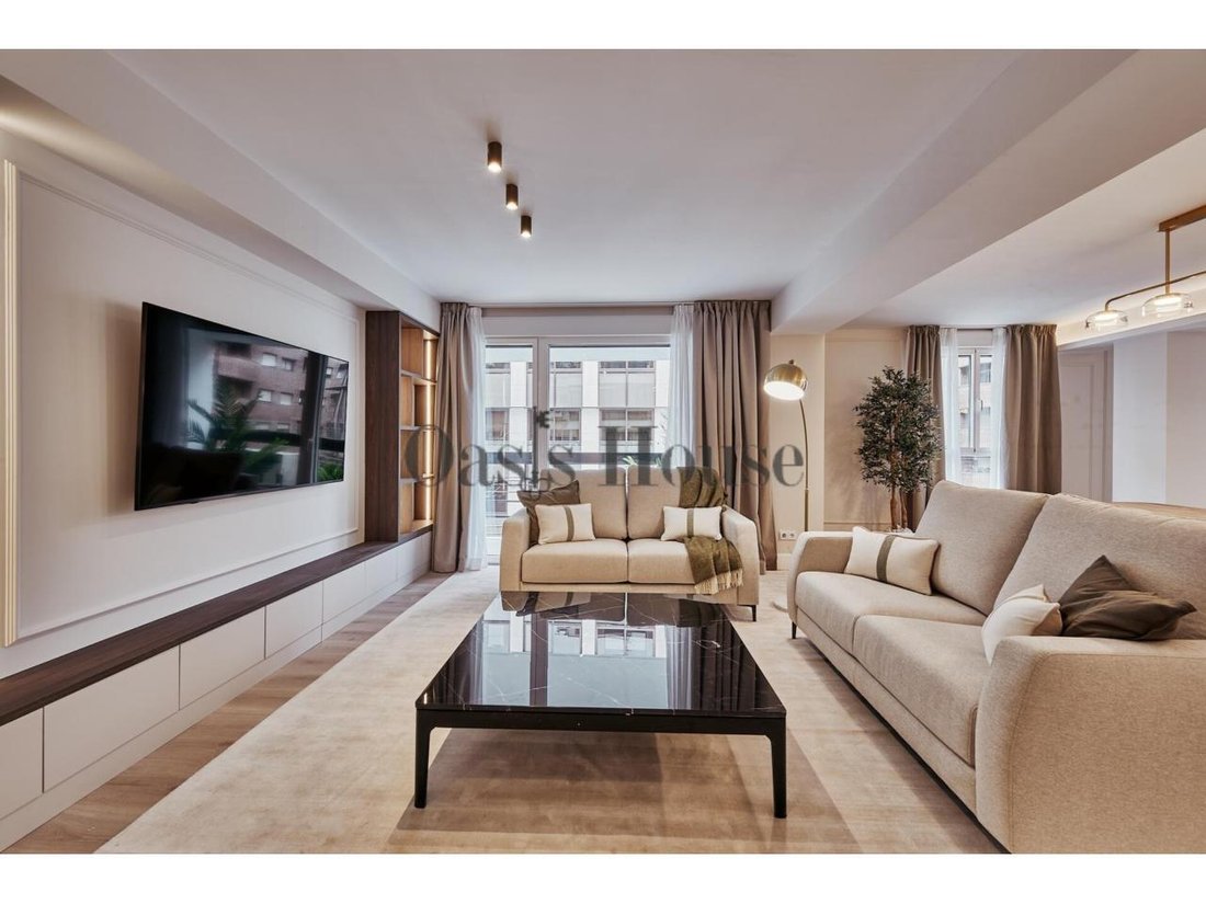 Apartment in Barrio Salamanca, Madrid, Spain 2 - 18359355