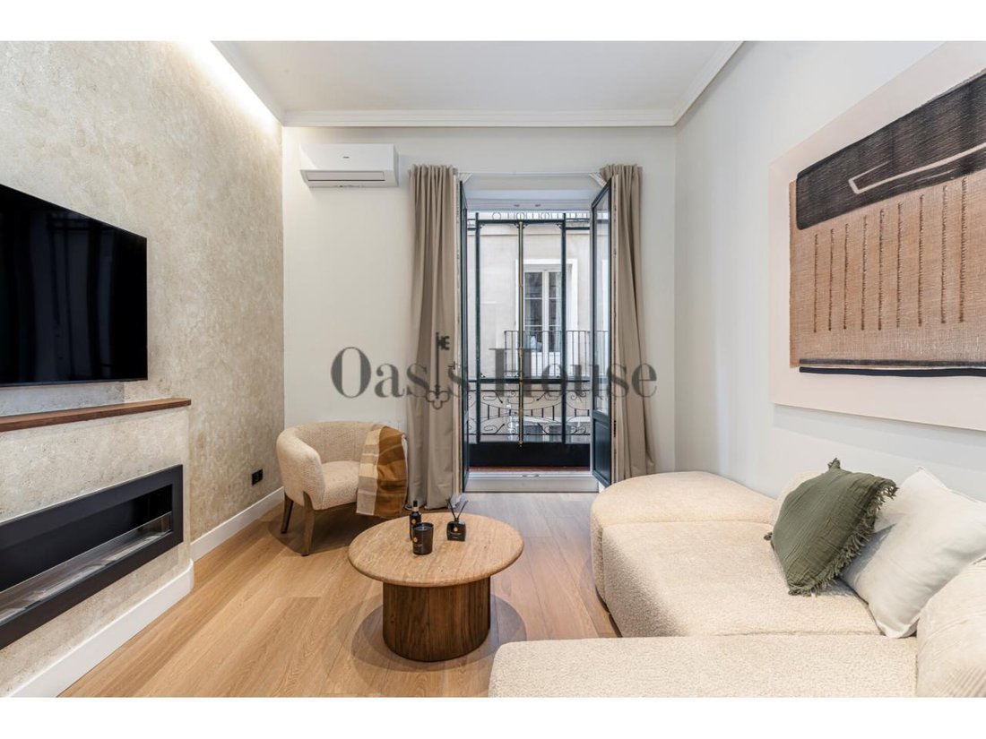 Apartment in Centro, Madrid, Spain 3 - 18359558