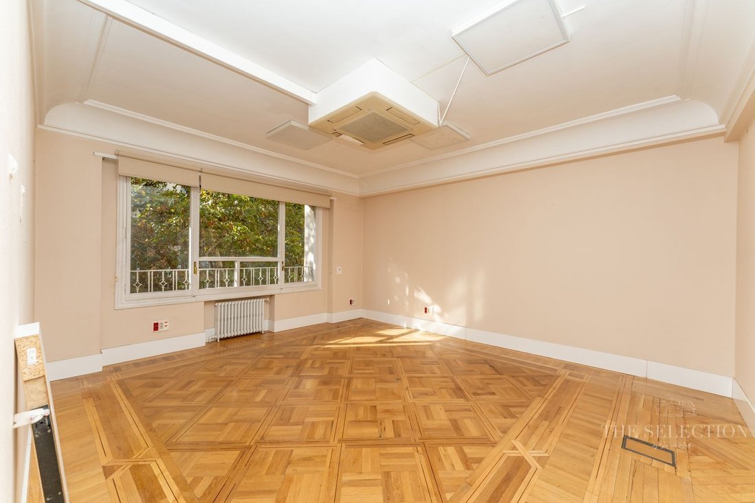 Apartment in Chamberi, Madrid, Spain 2 - 18359408