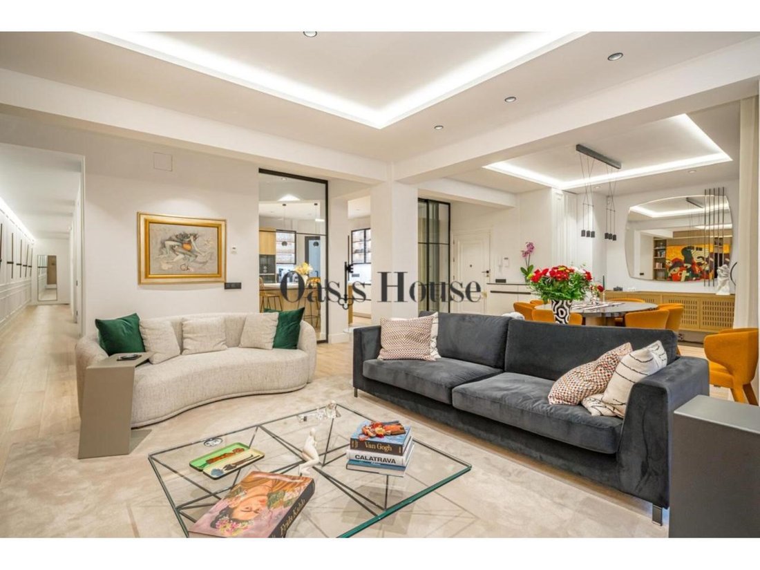 Apartment in Barrio Salamanca, Madrid, Spain 2 - 18359695