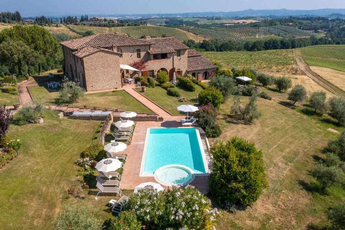 Villa in San Gimignano, Tuscany, Italy 1 - 15965463