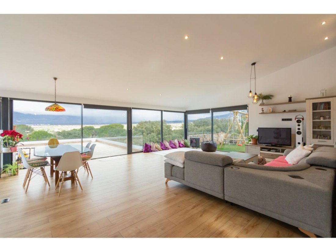 Chalet in Alpedrete, Comunidad de Madrid, Spain 2 - 18357139