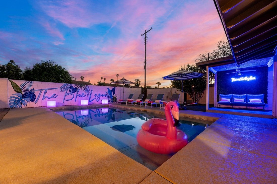 Scottsdale, Arizona, United States 2 - 18359104