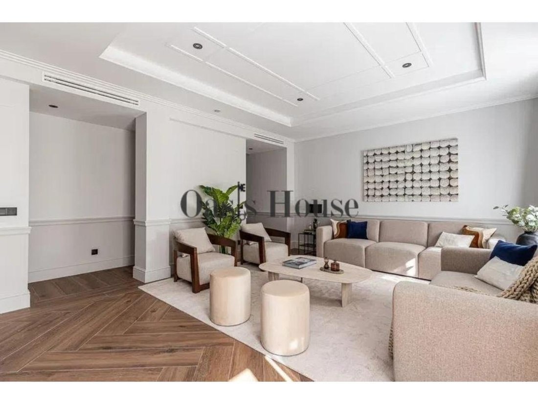 Apartment in Chamberi, Madrid, Spain 2 - 18357257