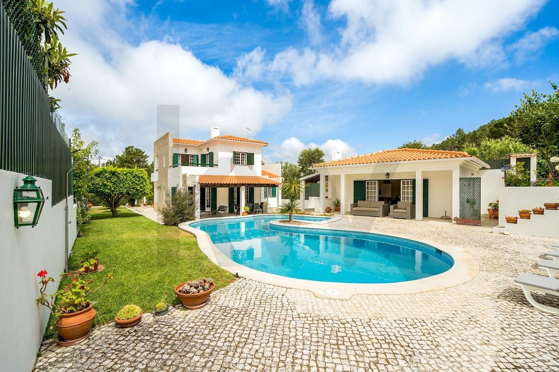 Townhouse in Sesimbra (Castelo), Setubal, Portugal 3 - 18359512