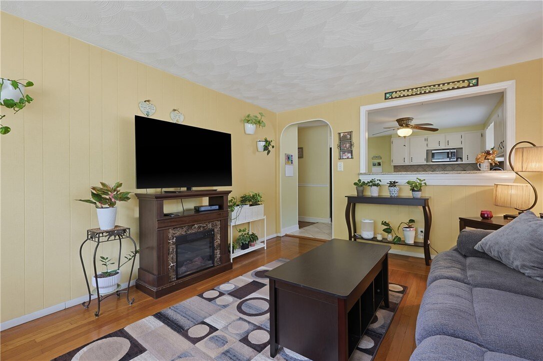 House in Cumberland, Rhode Island, United States 5 - 18357503