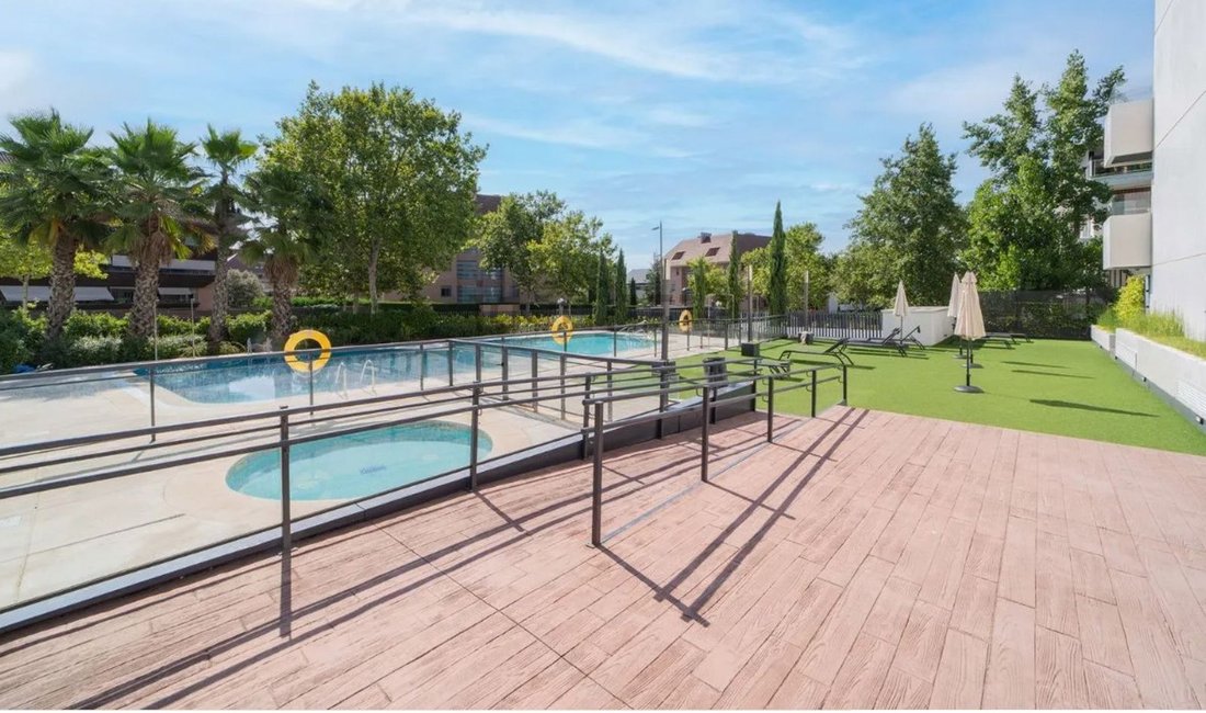 Apartment in Boadilla del Monte, Comunidad de Madrid, Spain 2 - 18358419