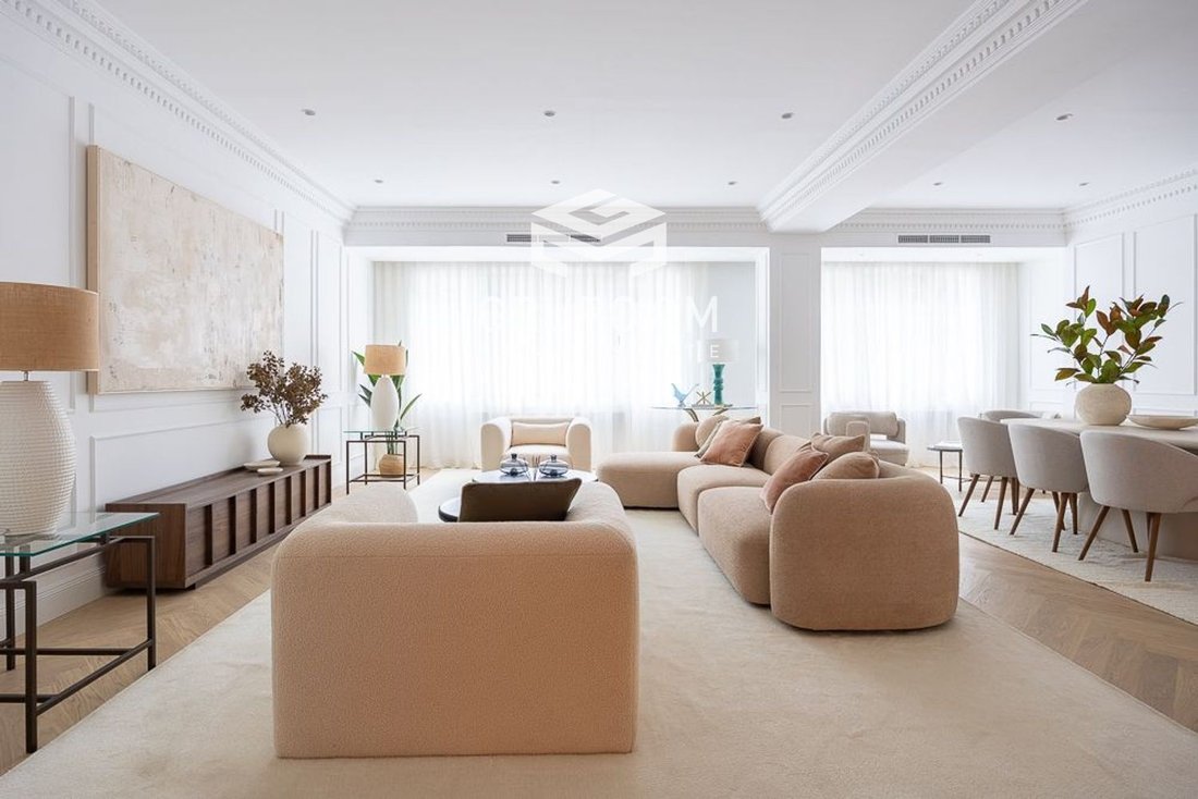Apartment in Barrio Salamanca, Madrid, Spain 2 - 18358898