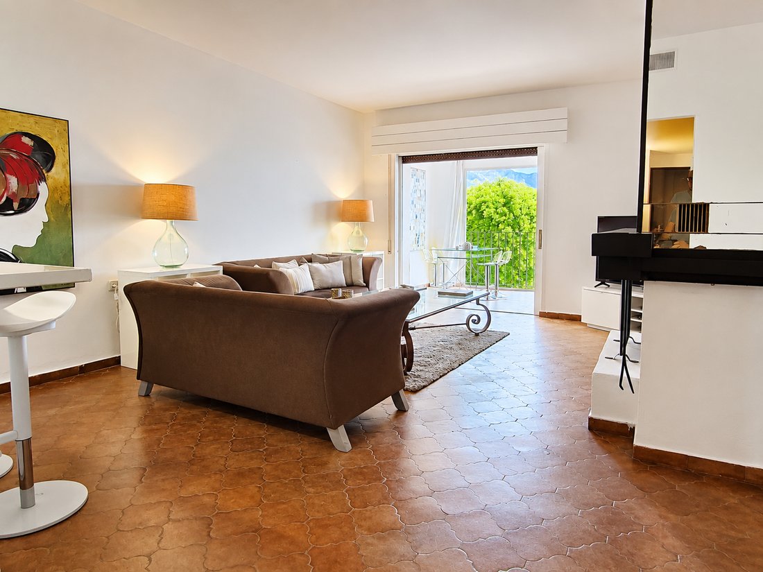 Apartment in Puerto Banus, Marbella, Spain 3 - 18357038