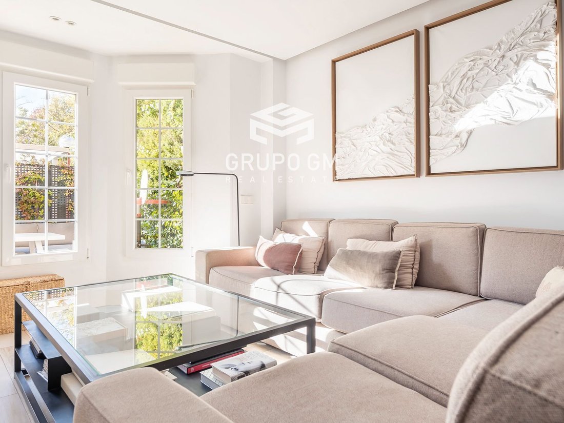 Townhouse in La Moraleja, Alcobendas, Comunidad de Madrid 3 - 18357222