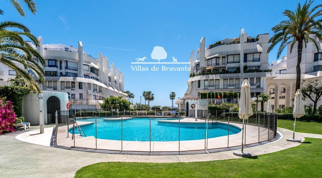 Apartment in Marbella, Andalusia, Spain 2 - 18357946