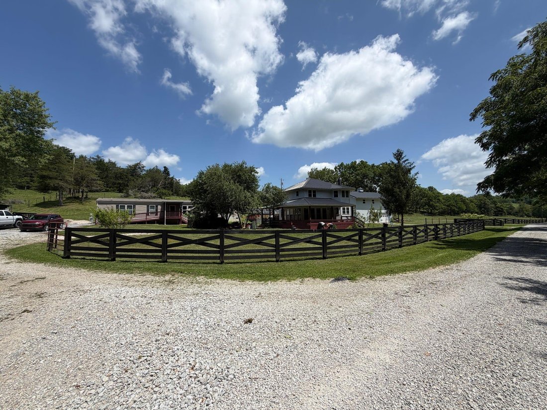 House in Owingsville, Kentucky, United States 2 - 18357204