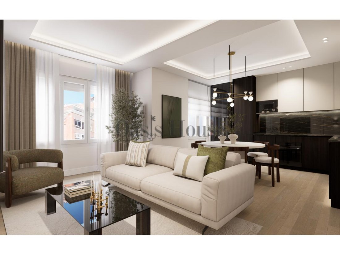 Apartment in Barrio Salamanca, Madrid, Spain 2 - 18358024