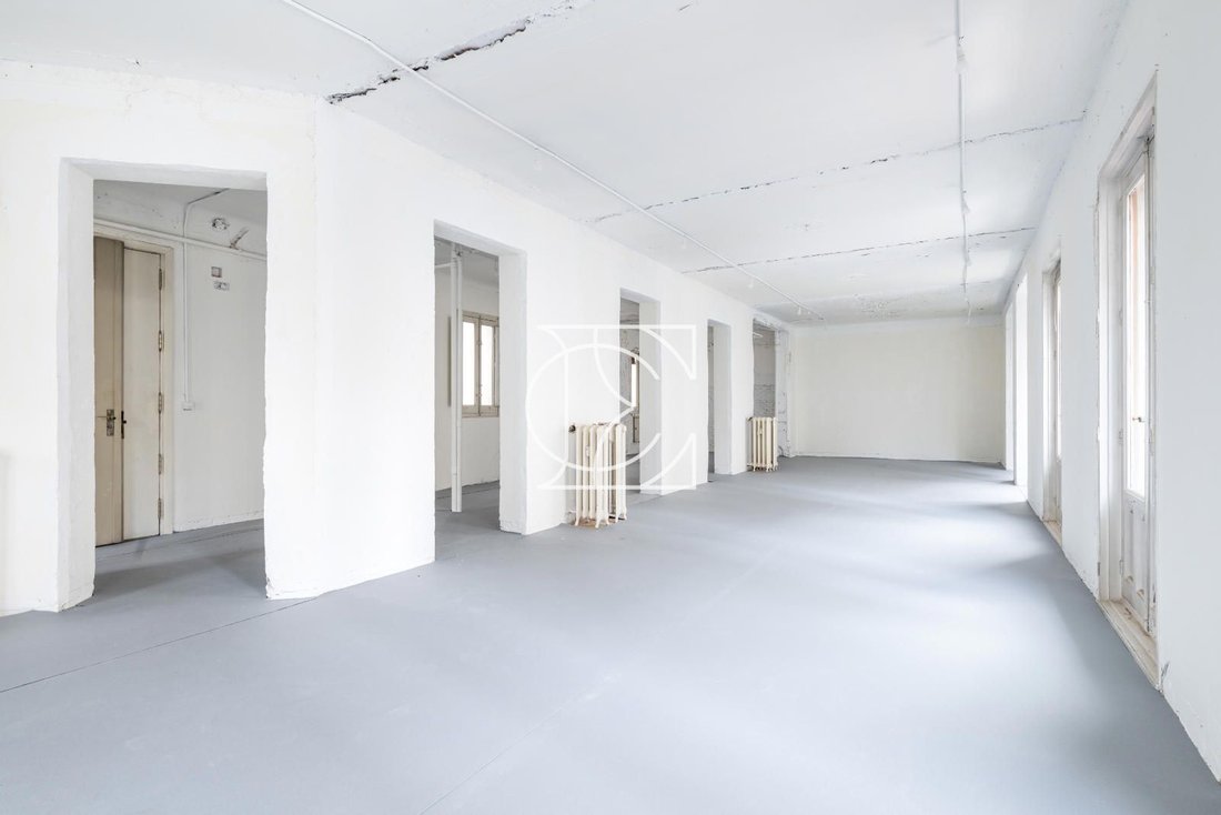 Apartment in Chamberi, Madrid, Spain 4 - 18358723