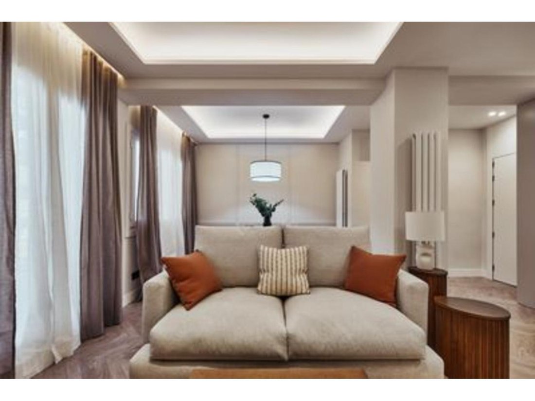 Apartment in Chamberi, Madrid, Spain 2 - 18358266