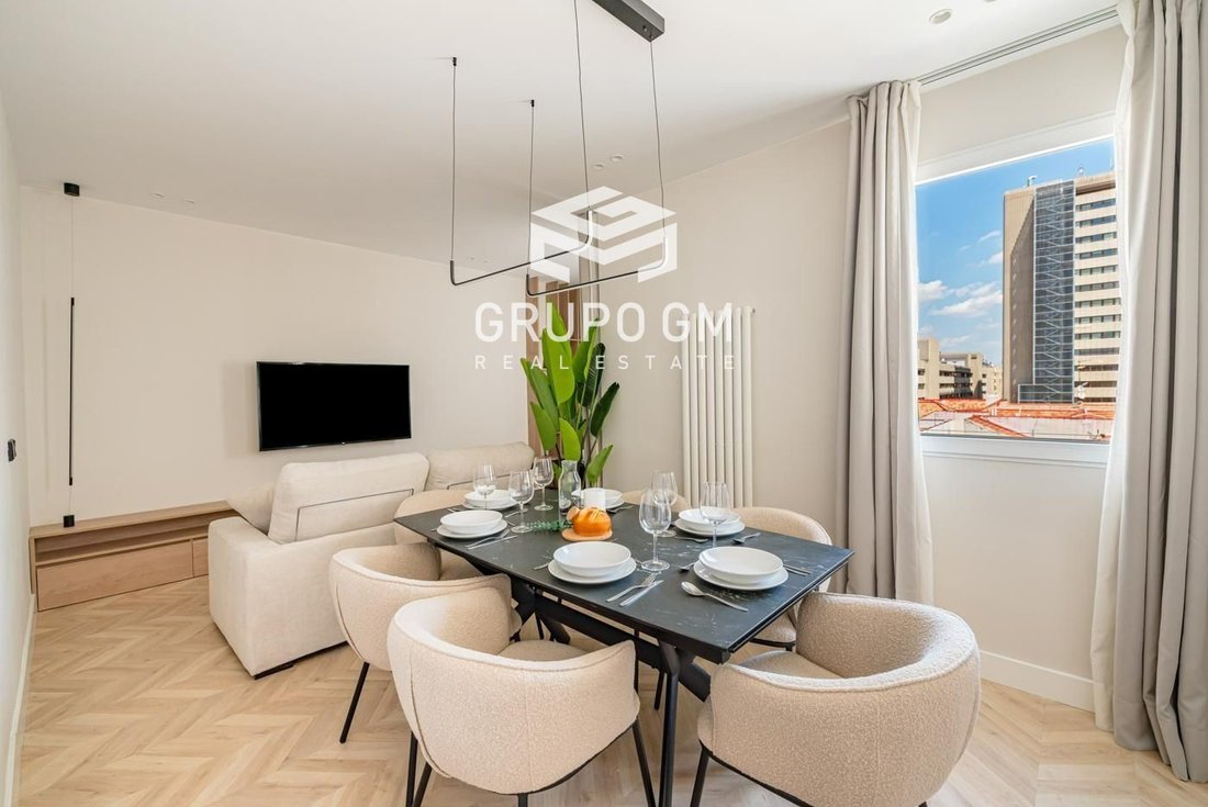 Apartment in Barrio Salamanca, Madrid, Spain 2 - 18359345