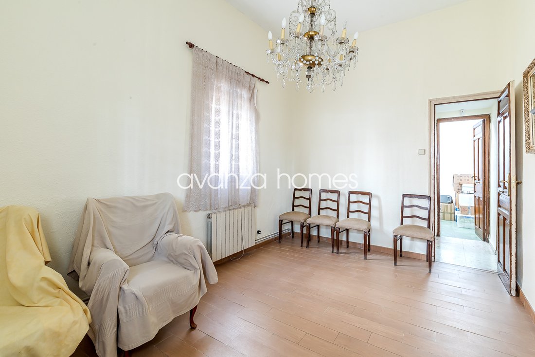 Chalet in Retiro, Madrid, Spain 5 - 18357206