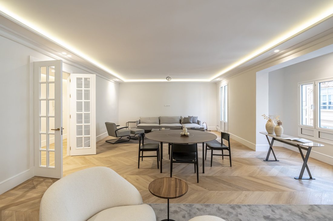 Apartment in Chamberi, Madrid, Spain 5 - 18359705