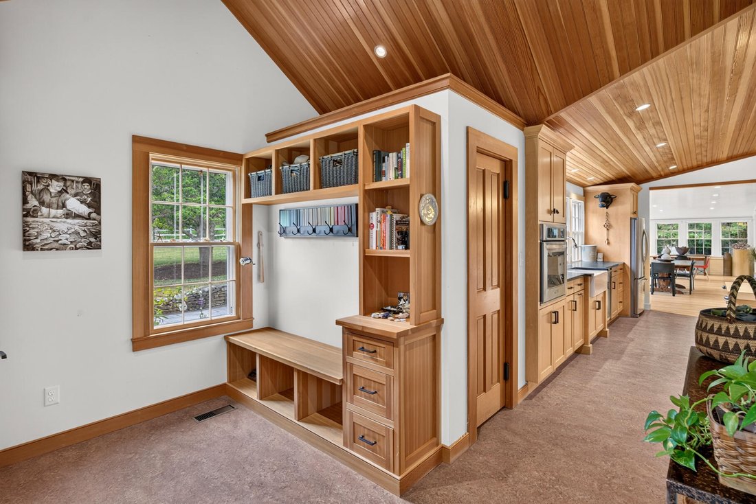 House in Barnstable, Massachusetts, United States 4 - 18359600