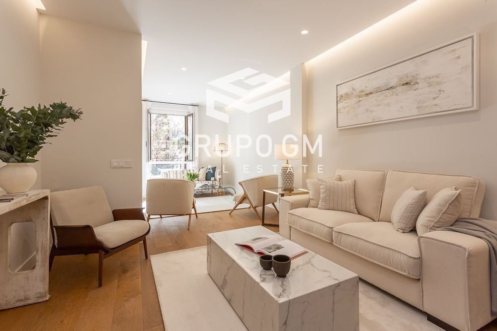 Apartment in Barrio Salamanca, Madrid, Spain 2 - 18358724