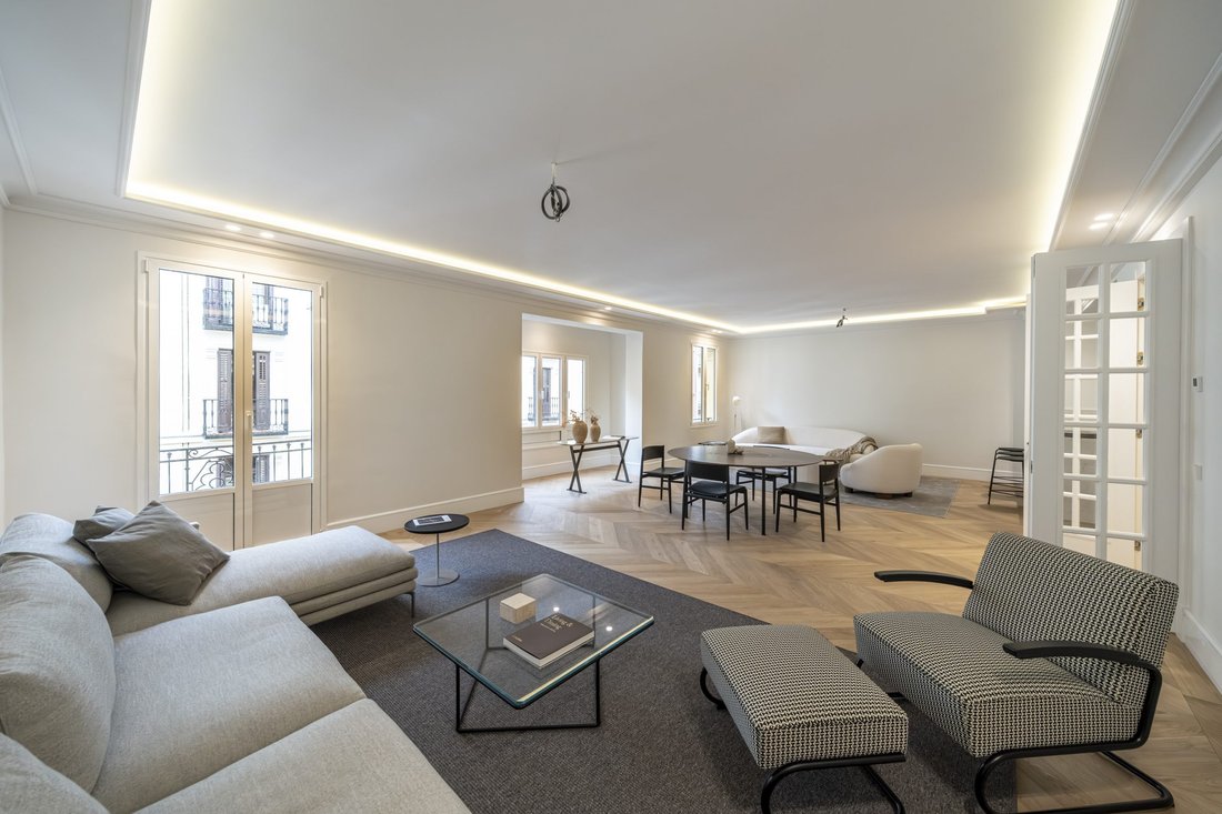Apartment in Chamberi, Madrid, Spain 1 - 18359705