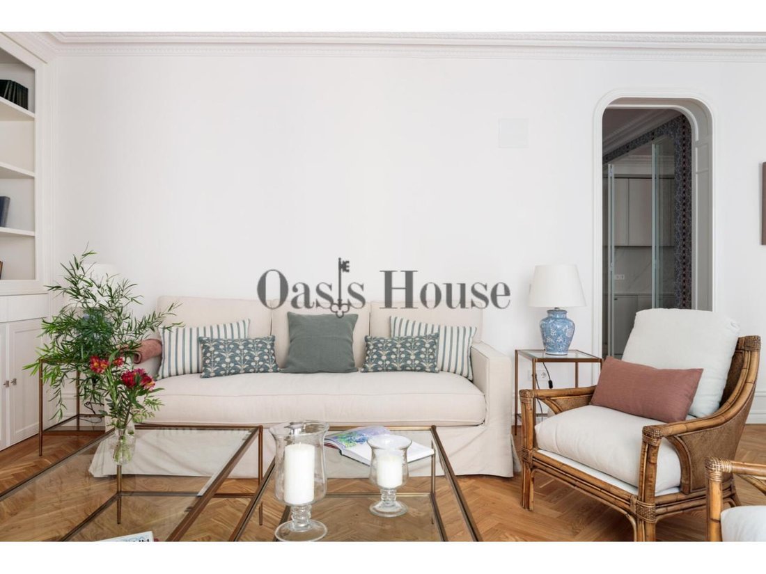 Apartment in Chamberi, Madrid, Spain 3 - 18359047