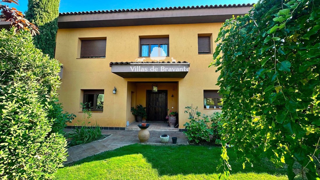 Chalet à Villanueva de la Cañada, Communauté de Madrid, Espagne 3 - 18357354