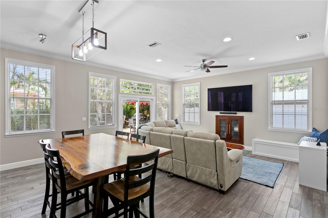House in Tampa, Florida, United States 5 - 18356979