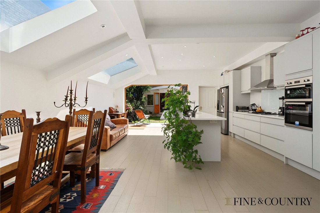 House in Kensal Rise, Brent, England 4 - 18208558