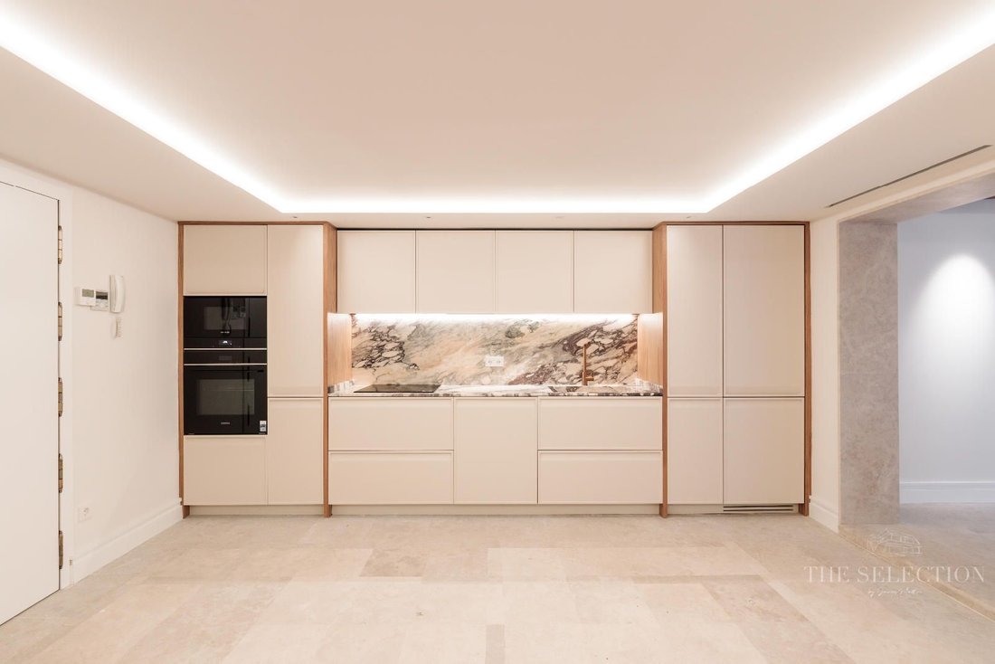 Apartment in Centro, Madrid, Spain 3 - 18359278