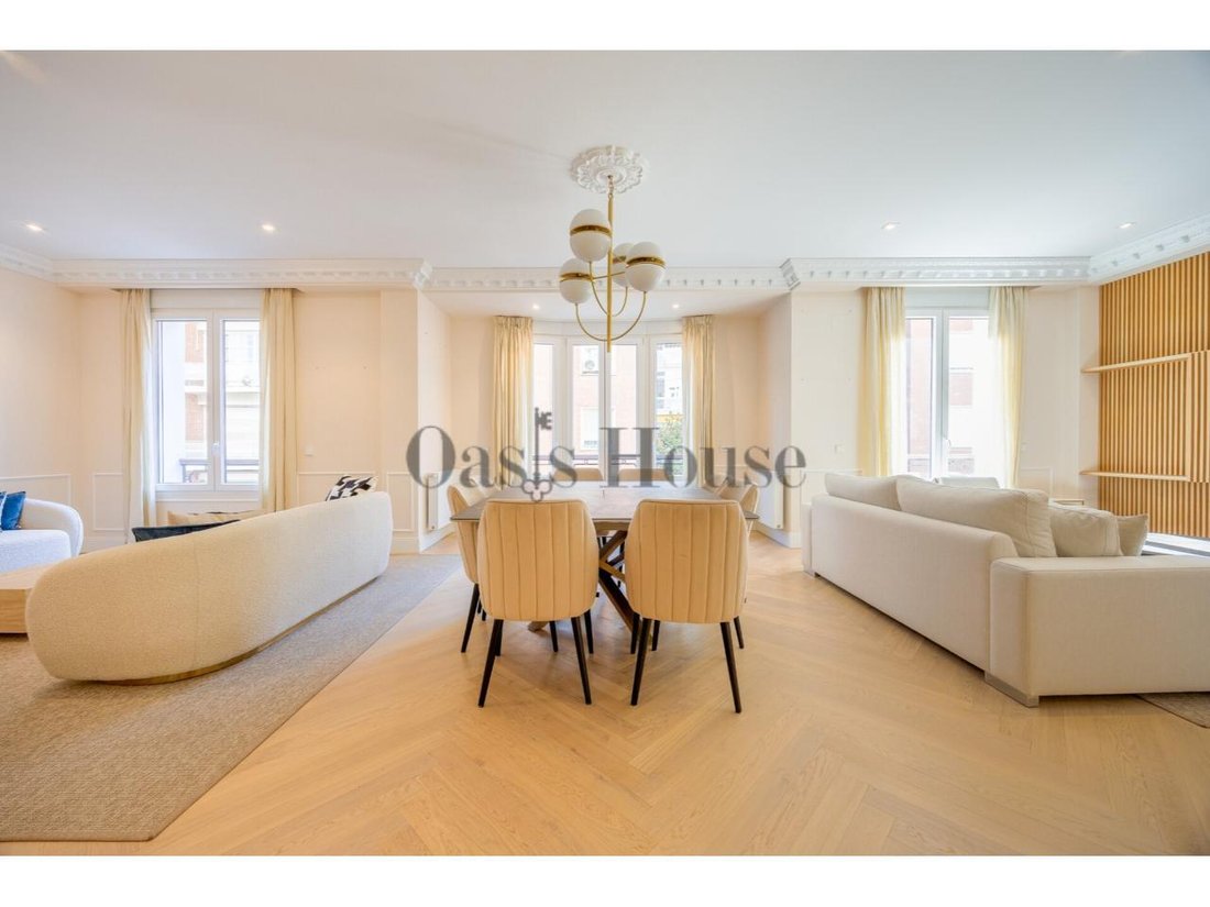 Apartment in Barrio Salamanca, Madrid, Spain 4 - 18359495