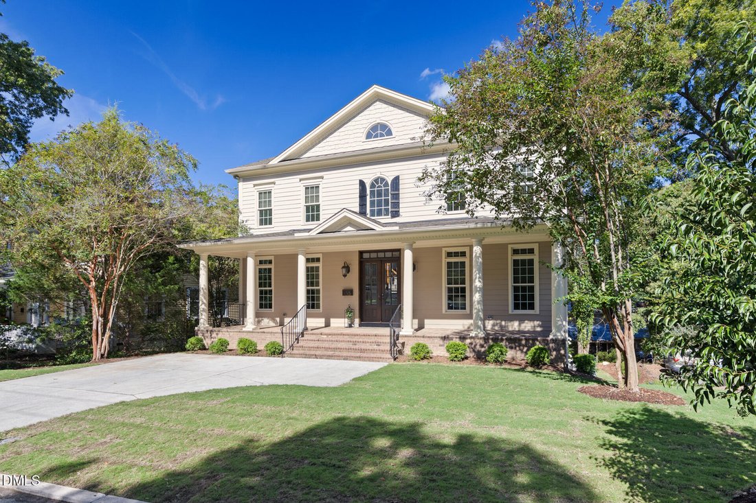 House in Chapel Hill, North Carolina, United States 1 - 18357774