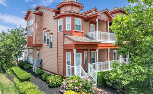 Condo in Ship Bottom, New Jersey, United States 1